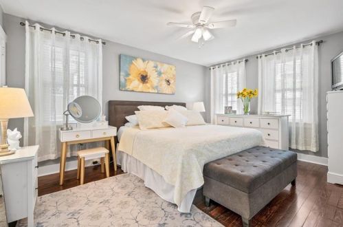 563 Allenby Ave, Pittsburgh PA 15218-1303 exterior