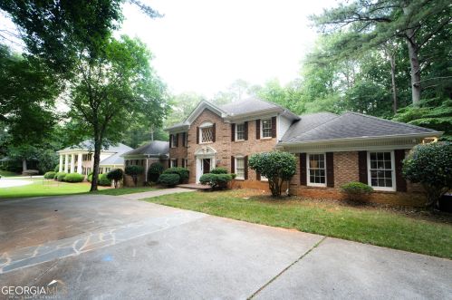 7620 Ball Mill Rd, Atlanta GA  30350-4406 exterior