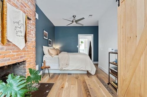 1217 Reddour St, Pittsburgh PA 15212-4613 exterior