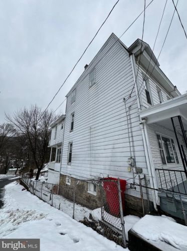 617 Race St, Primrose PA  17901-2444 exterior