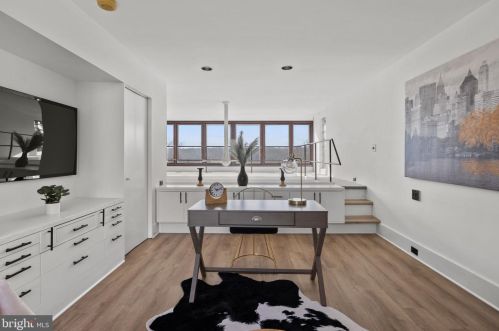 5171 Macarthur Blvd, Washington DC 20016-3315 exterior