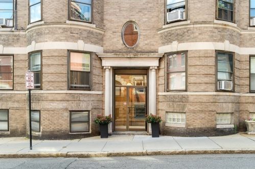 5 Park St, Brookline MA  02446-6254 exterior