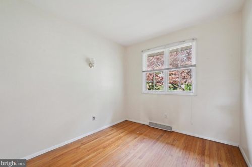 2303 Bridgewater Rd, Chester PA 19014-2957 exterior