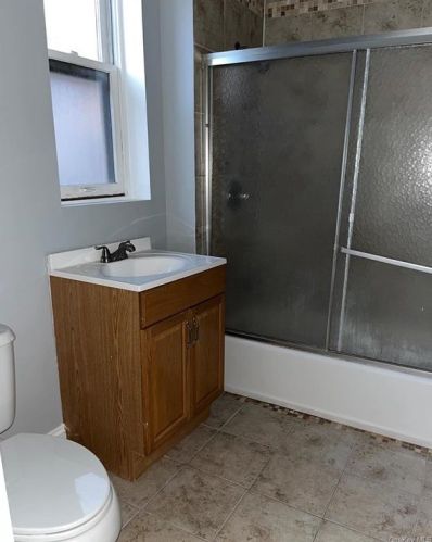 1227 222nd St, Bronx NY  10469-2613 exterior