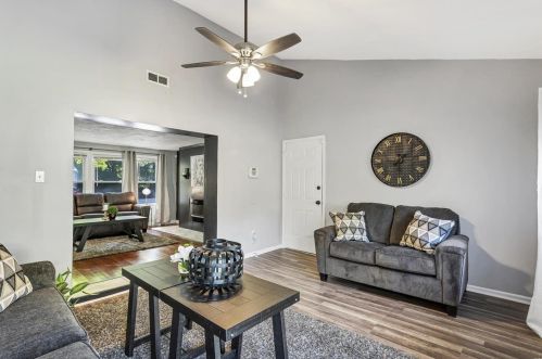 821 Robert Ave, Saint Louis MO 63109-4001 exterior