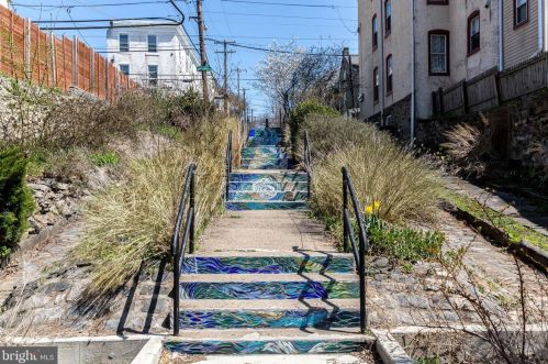 168 Fountain St, Philadelphia PA 19127-1923 exterior