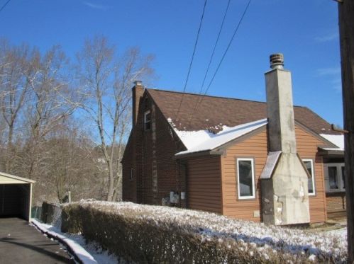 209 Orchard Dr, Pittsburgh, PA 15235-3564