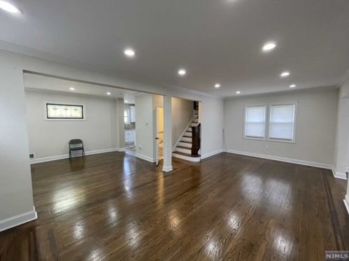 257 Cherry Ln, Teaneck NJ  07666-3413 exterior