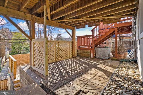 1700 Hobart St, Washington DC 20009-3705 exterior