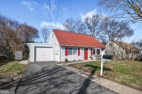 13 Dunmore Ave, Trenton, NJ 08618-1937