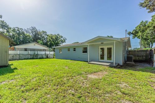 1735 Comanche Ave, Tampa FL 33634-5043 exterior