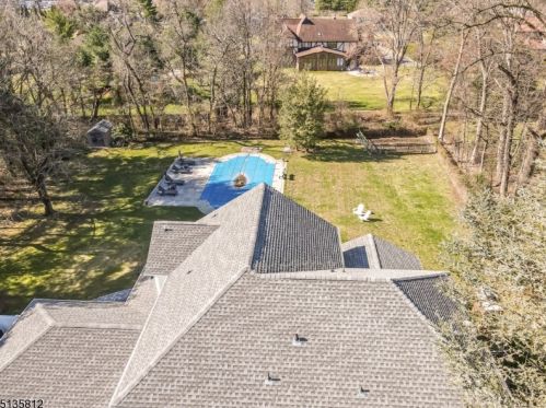 3 Marion Ln, Scotch Plains NJ 07076-2924 exterior