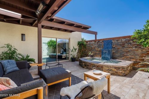 7256 Camino Valle Verde, Tucson AZ  85715-3408 exterior