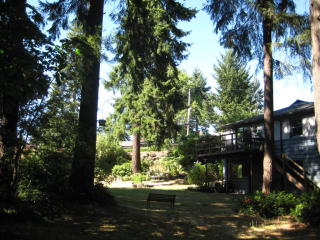 515 128 St, Seattle WA  98168-2573 exterior