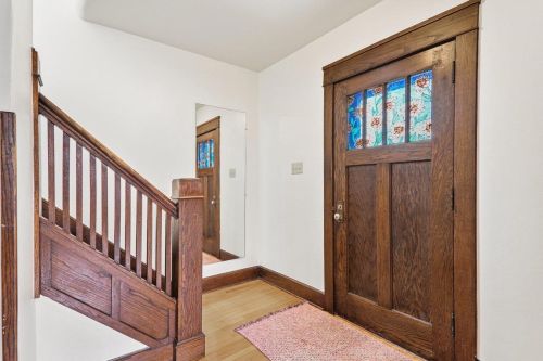 2513 Mifflin St, Madison, WI 53704-4912