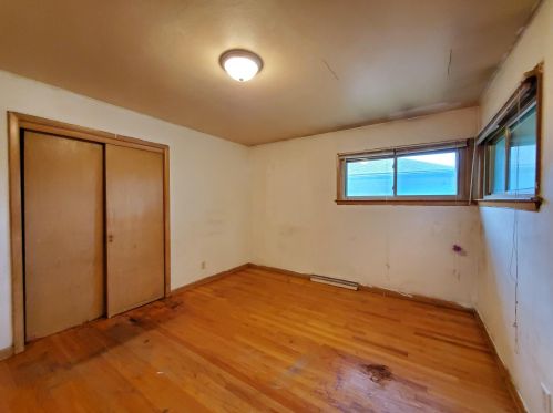 7100 Hope Ave, Milwaukee WI 53216-1058 exterior