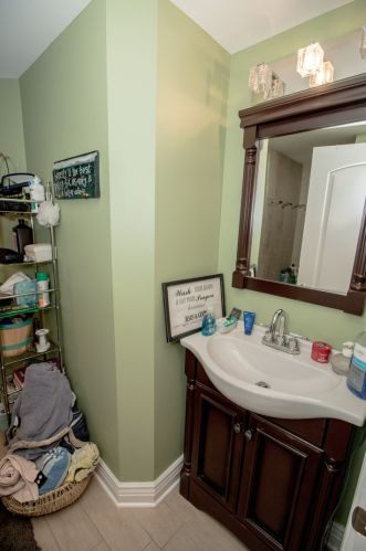 5624 Melvina Ave, Chicago IL 60646-1123 exterior