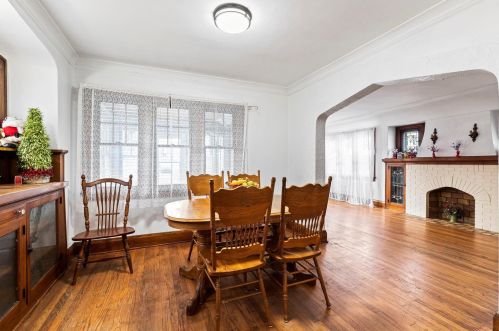 1968 83, Milwaukee WI 53213-2128 exterior