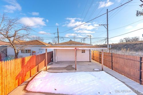 3549 58th St, Chicago IL 60629-3807 exterior