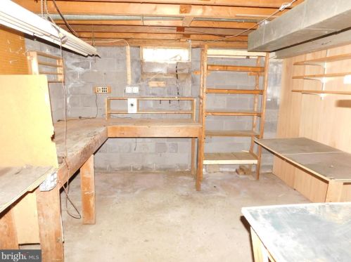 935 Maple Ave, Roebling NJ 08554-1808 exterior