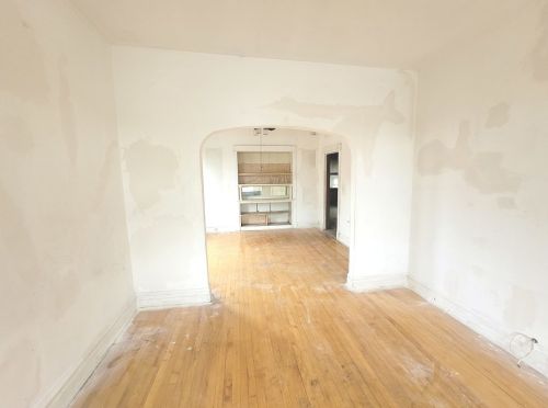 130 9 Ave, Broadview IL 60153-1531 exterior