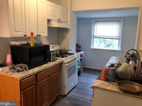 908 Gln Ter, Chester PA 19013-5813 exterior