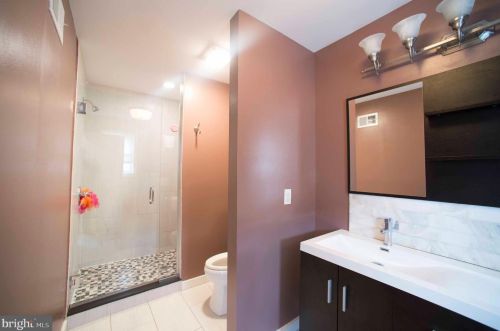 2999 Livingston St, Philadelphia PA 19134-5319 exterior