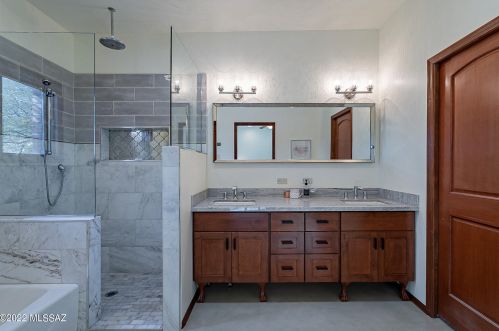 7322 Avenida De Lisa, Tucson AZ 85704-7034 exterior