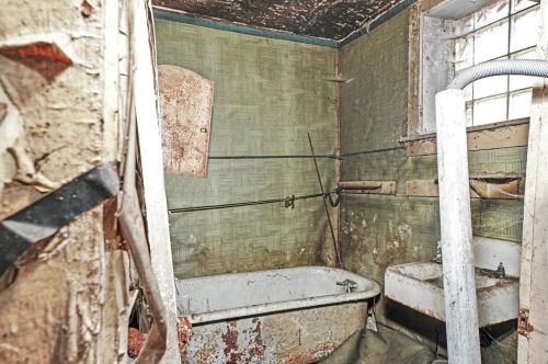 1918 Kedzie Ave, Chicago IL 60805-1646 exterior