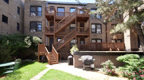 2955 Halsted St, Chicago, IL 60657-5149