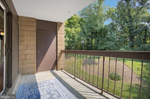 5160 Maris Ave, Alexandria VA 22304-1966 exterior