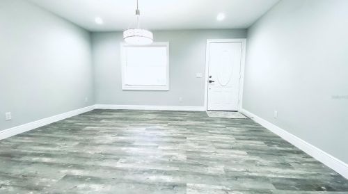 7810 57 St, Tampa FL 33619-3711 exterior