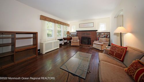 42 Lennox Ave, Locust NJ 07760-1506 exterior