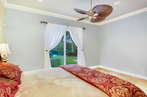 11269 Northland Dr, Fort Pierce FL 34987-1942 exterior