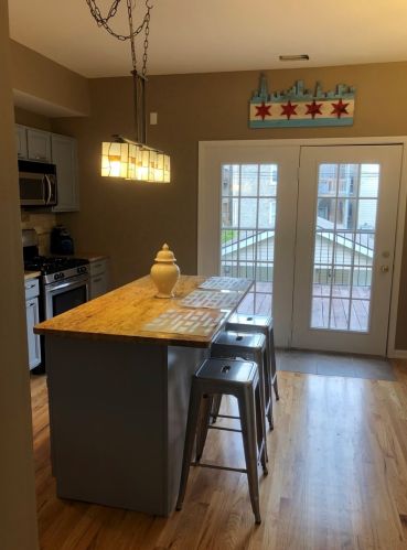 1450 Talman Ave, Chicago IL 60625-2823 exterior