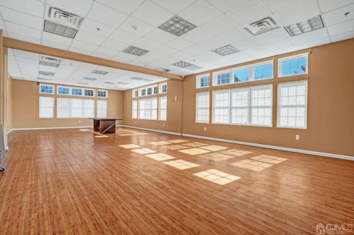 532 Edpas Rd, New Brunswick NJ 08901-3810 exterior