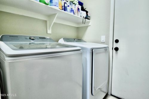 3109 72nd Ln, Phoenix AZ  85043-7822 exterior