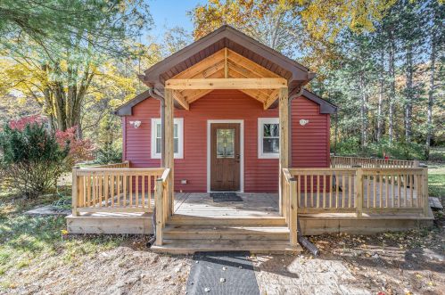 207 50th St, Grand Junction, MI 49056-9156