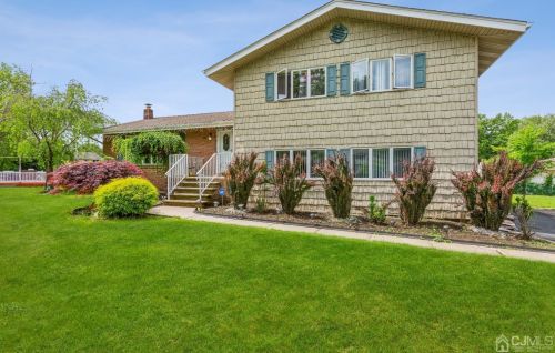 10 Concord Ave, Piscataway NJ  08854-5233 exterior