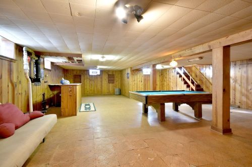 6696 Olympia Ave, Chicago IL 60631-1518 exterior