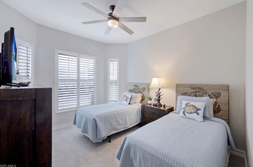 6644 Roma Way, Naples FL 34113-1722 exterior