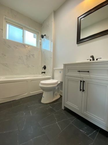 744 Parkside Ave, Chicago IL 60651-2654 exterior