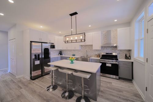 7251 Paxton Ave, Chicago IL  60649-2519 exterior