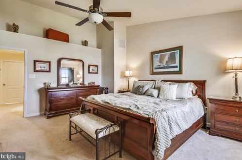 7417 Macon Dr, Glen Burnie MD 21060-8387 exterior