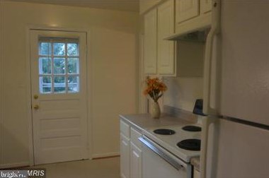 1554 Bruton Ct, Mc Lean VA  22101-4301 exterior