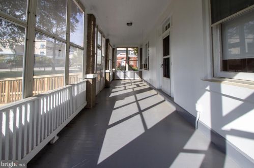 140 Rock Creek Church Rd, Washington, DC