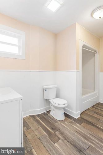 995 Frederick Pike, Littlestown PA 17340-9381 exterior