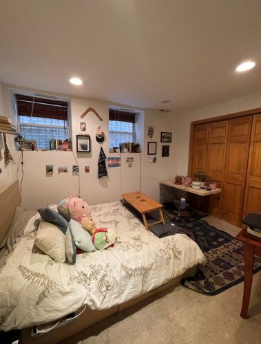 2746 Ashland Ave, Chicago IL 60657-6564 exterior