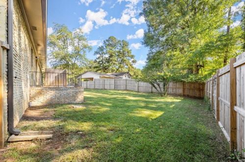 1540 Harbour Oaks Rd, Tucker GA  30084-7931 exterior