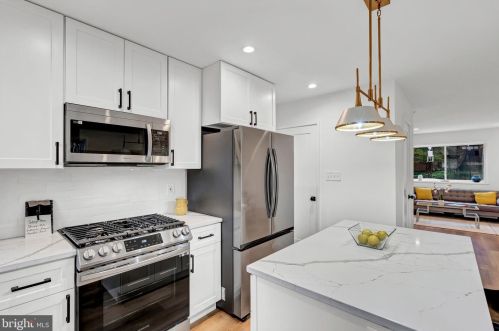 5112 Southern Ave, Washington DC 20019-5848 exterior